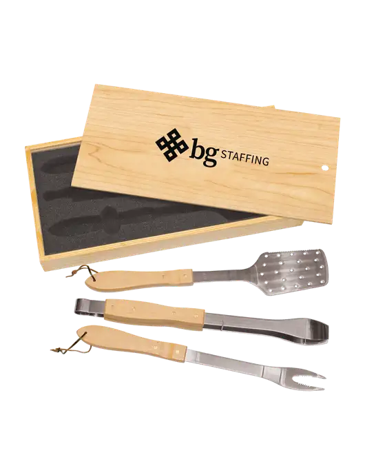 Wood BBQ Gift Set w/BG Staffing Logo